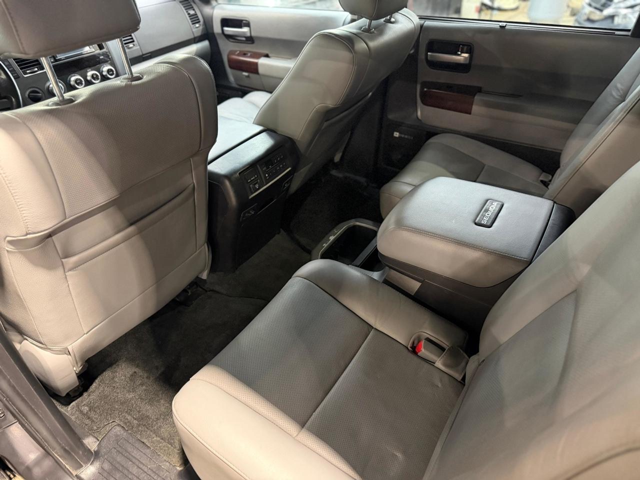 2016 Toyota Sequoia ONE OWNER|PLATINUM|CLEAN CARFAX Photo