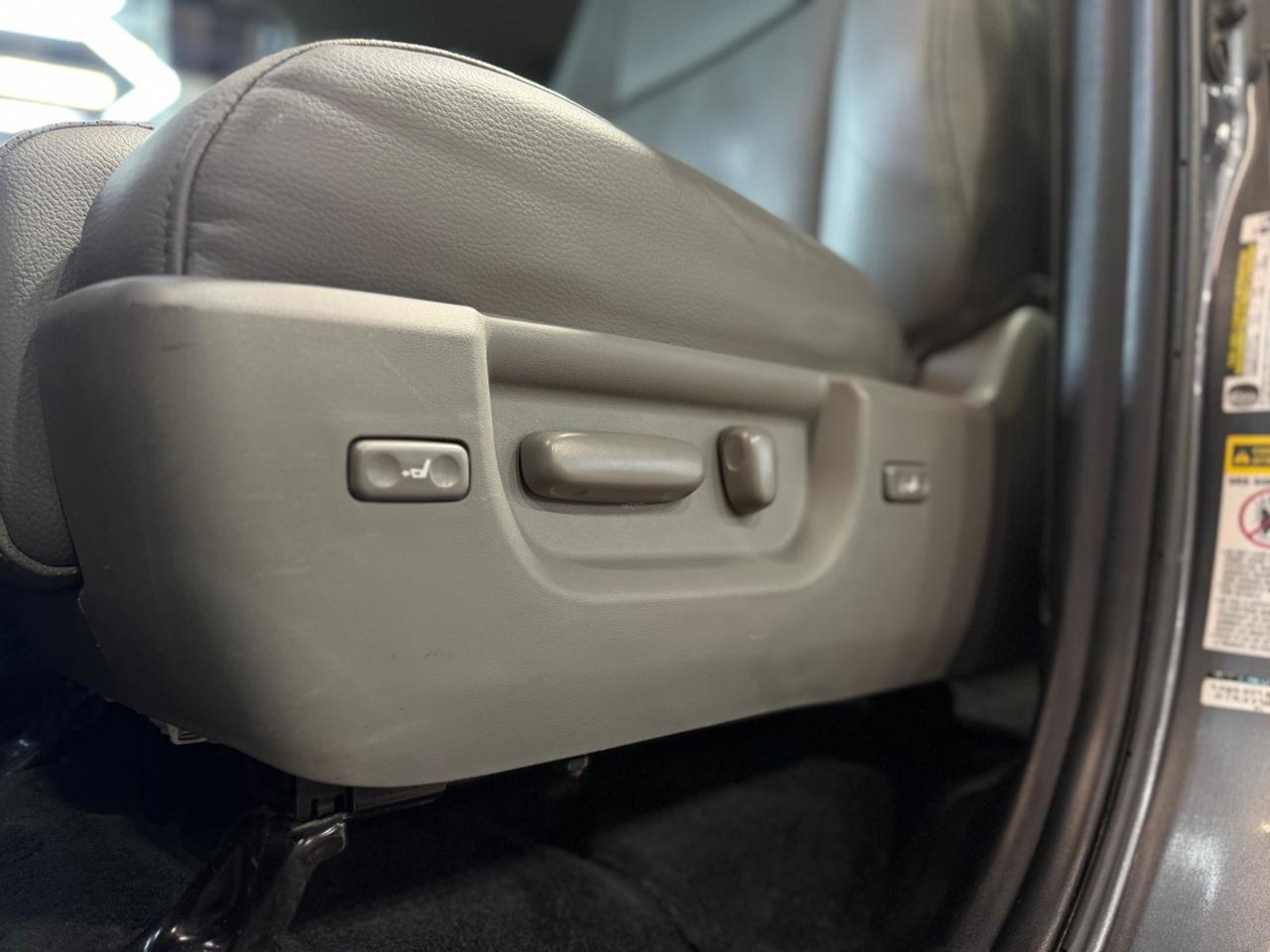 2016 Toyota Sequoia ONE OWNER|PLATINUM|CLEAN CARFAX Photo
