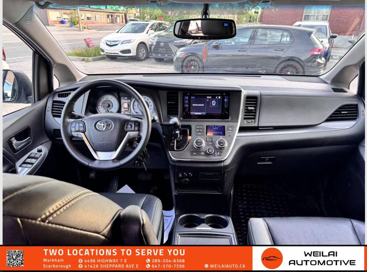 2017 Toyota Sienna SE/Low Mileage/Free Accident Photo
