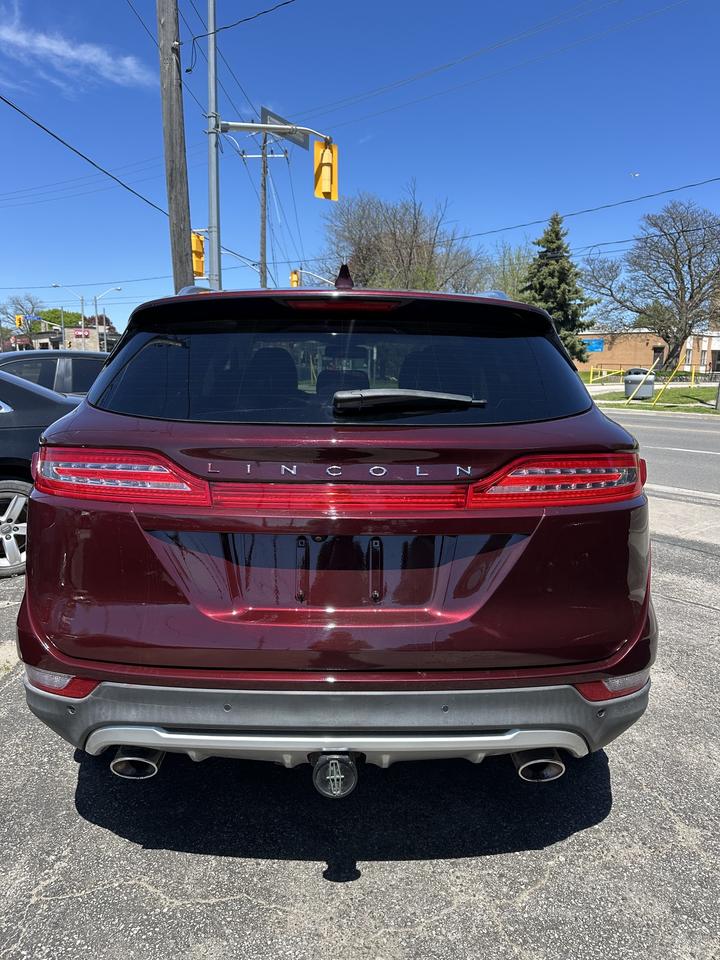 2017 Lincoln MKC Reserve Photo