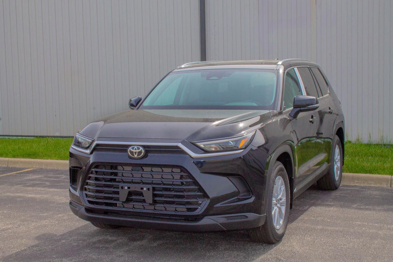 2026 Toyota Grand Highlander XLE 4dr All-Wheel Drive Photo