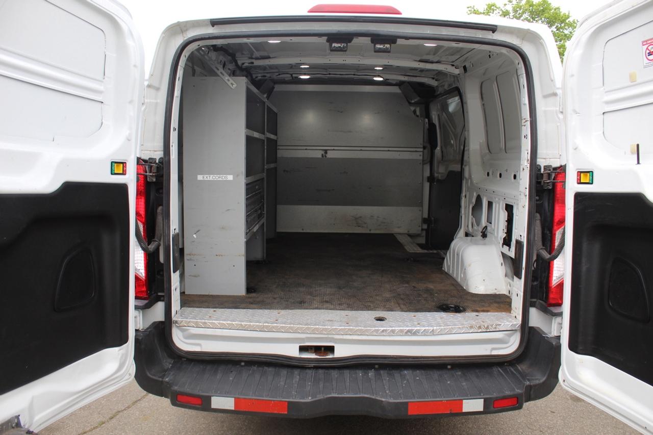 2018 Ford Transit T 150 Low Roof 130" Back cam divider Photo