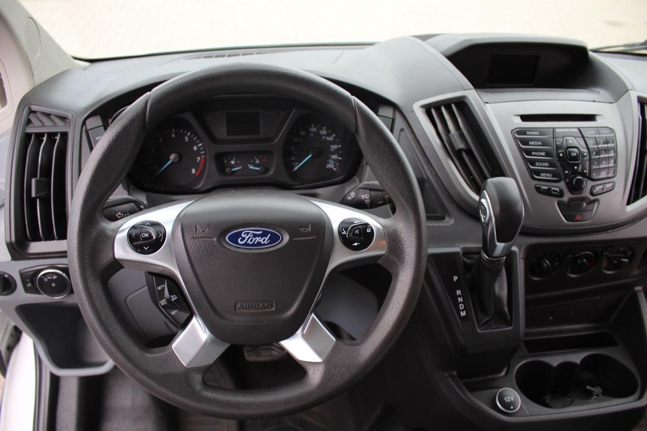 2018 Ford Transit T 150 Low Roof 130" Back cam divider Photo