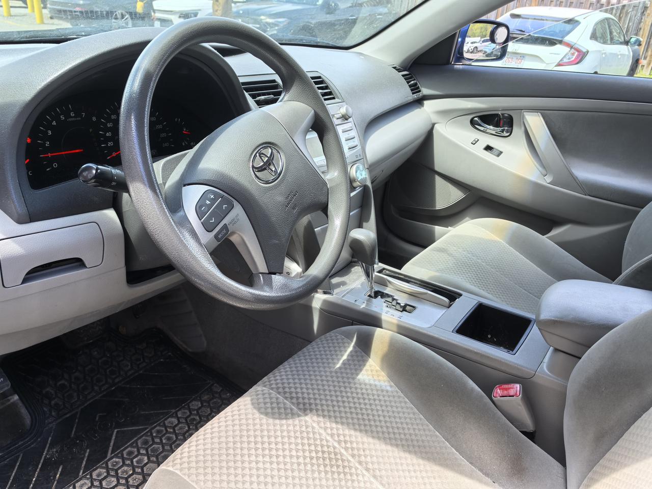 2007 Toyota Camry XLE Photo