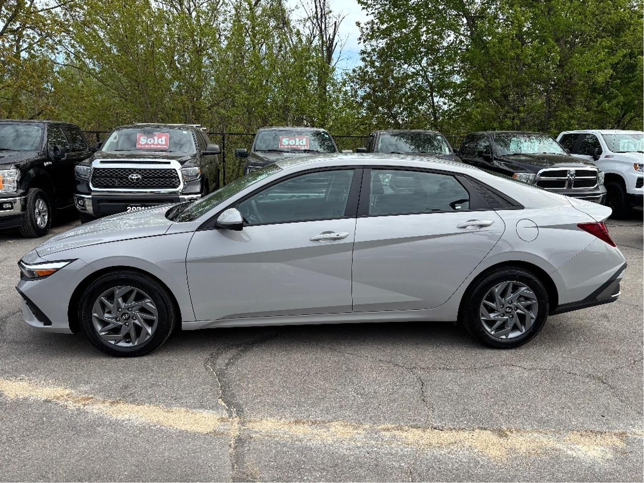2025 Hyundai Elantra Preferred Photo