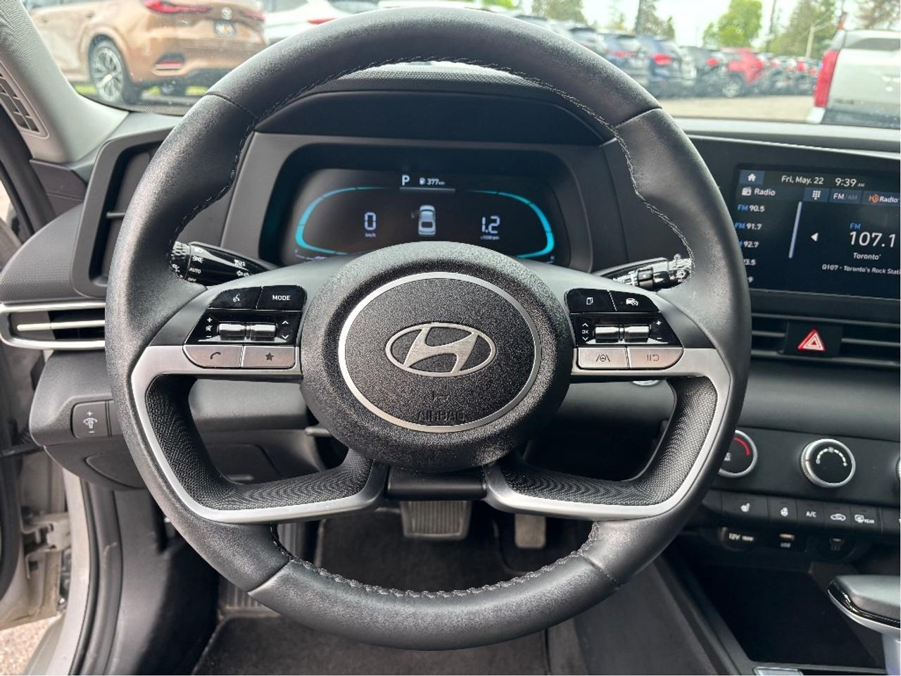 2025 Hyundai Elantra Preferred Photo