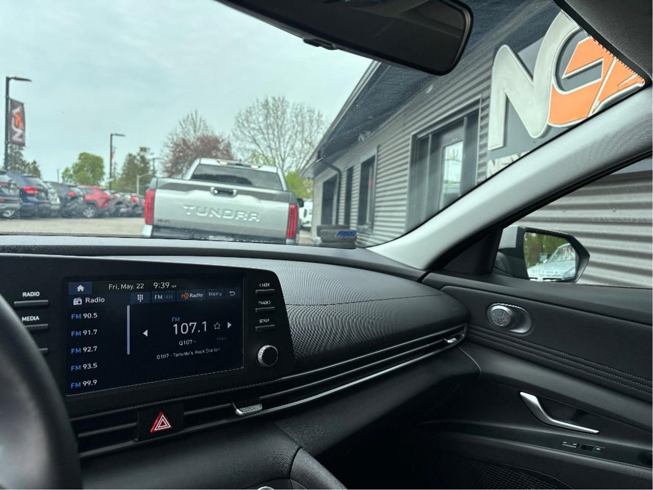 2025 Hyundai Elantra Preferred Photo