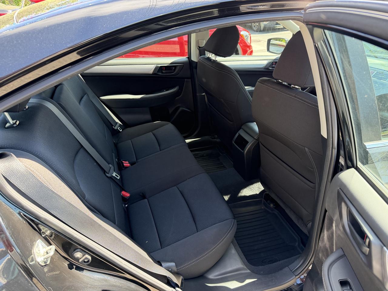 2016 Subaru Legacy 2.5 6-SPEED MANUAL Photo