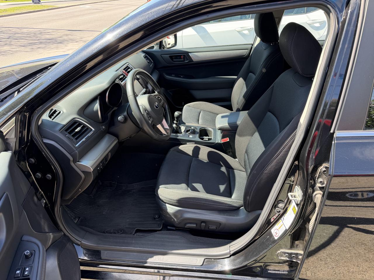 2016 Subaru Legacy 2.5 6-SPEED MANUAL Photo