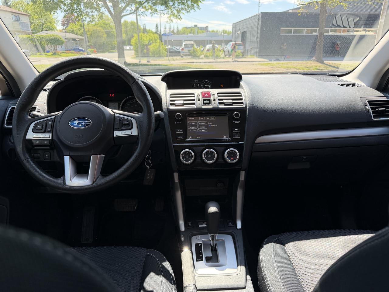2017 Subaru Forester PREMIUM Photo
