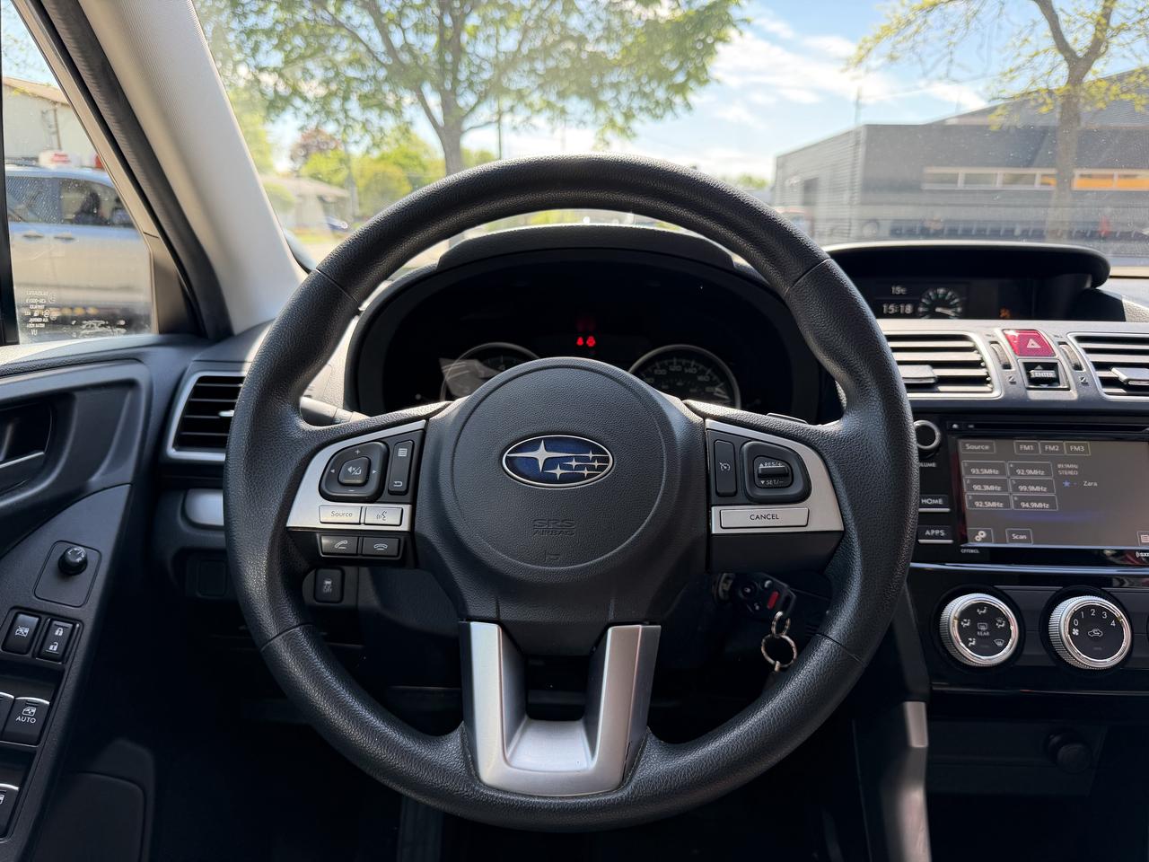 2017 Subaru Forester PREMIUM Photo