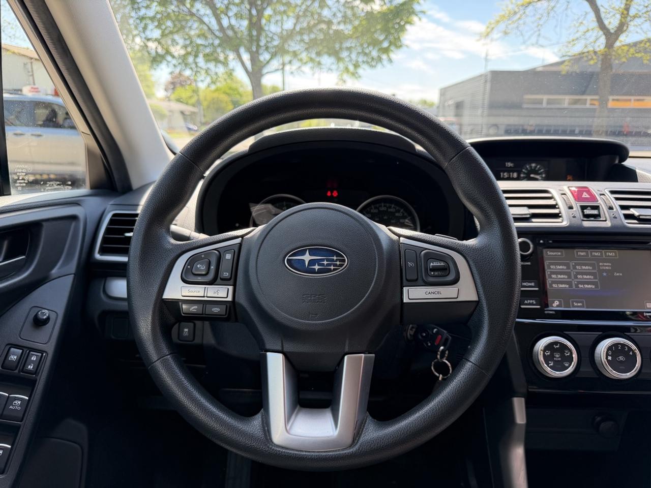 2017 Subaru Forester PREMIUM Photo