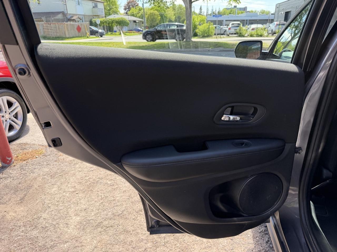 2016 Honda HR-V LX AWD Photo
