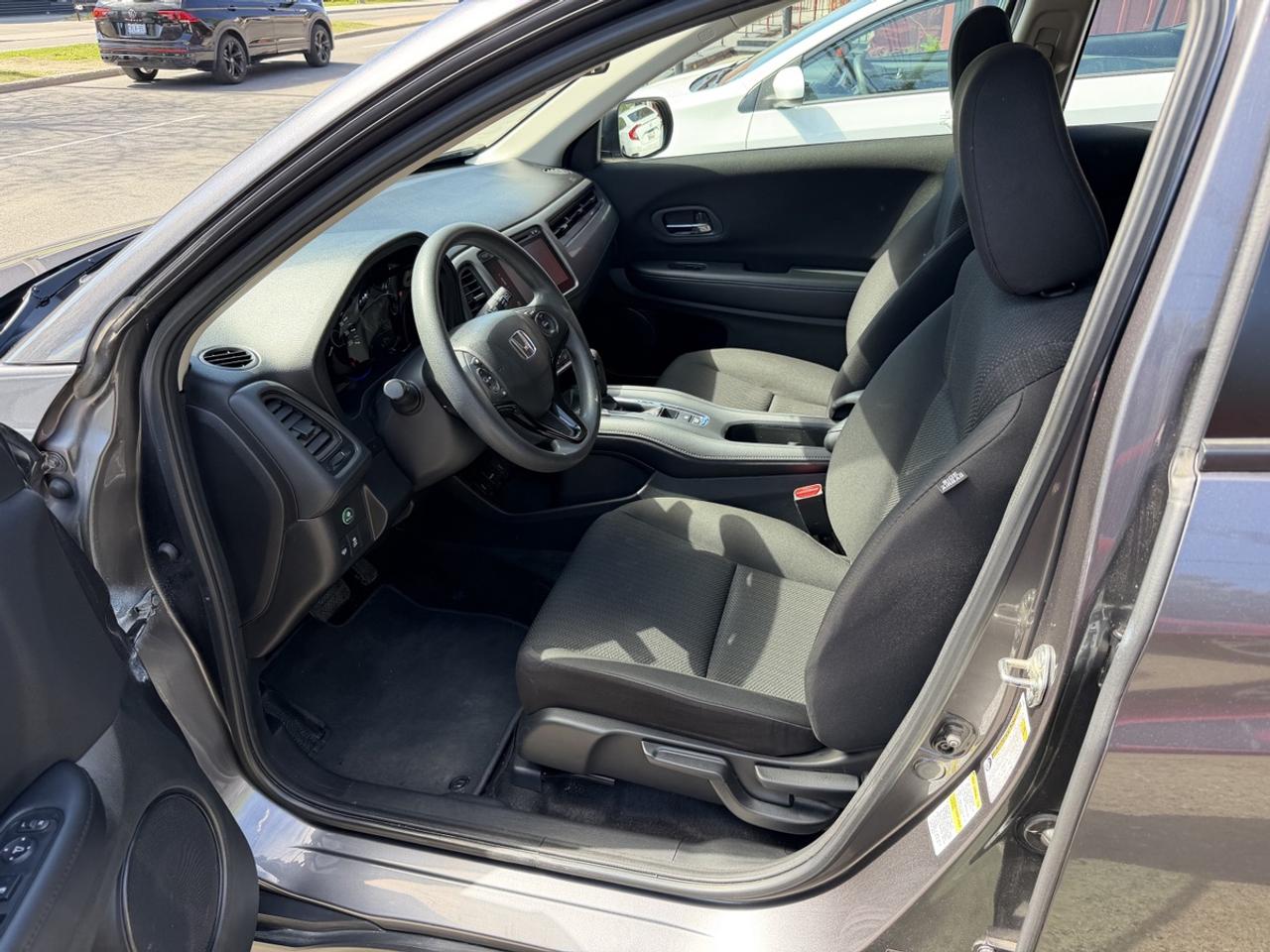 2016 Honda HR-V LX AWD Photo