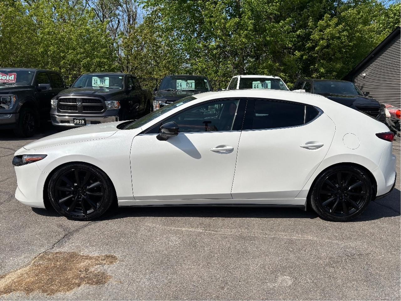 2023 Mazda MAZDA3 GT Photo