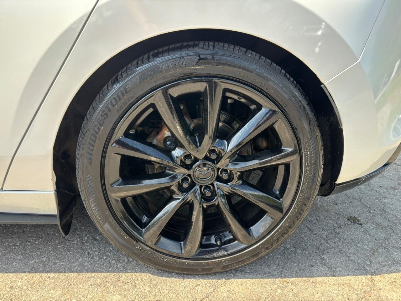 2023 Mazda MAZDA3 GT Photo