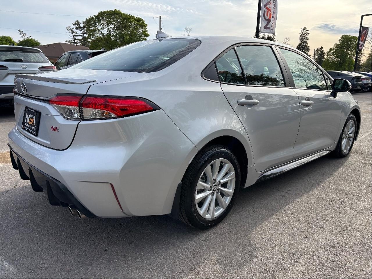 2025 Toyota Corolla SE Photo