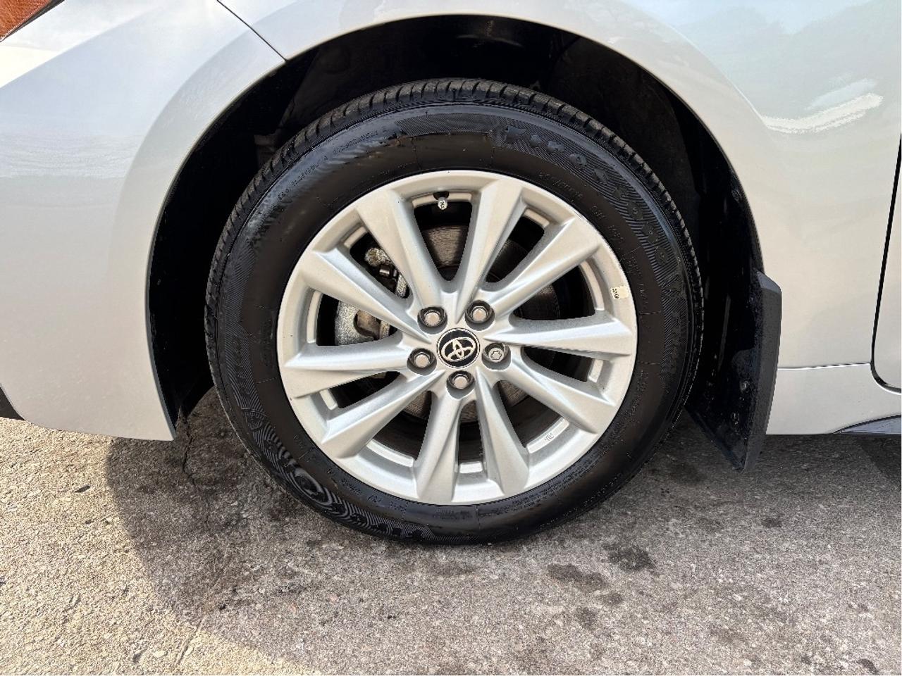 2025 Toyota Corolla SE Photo