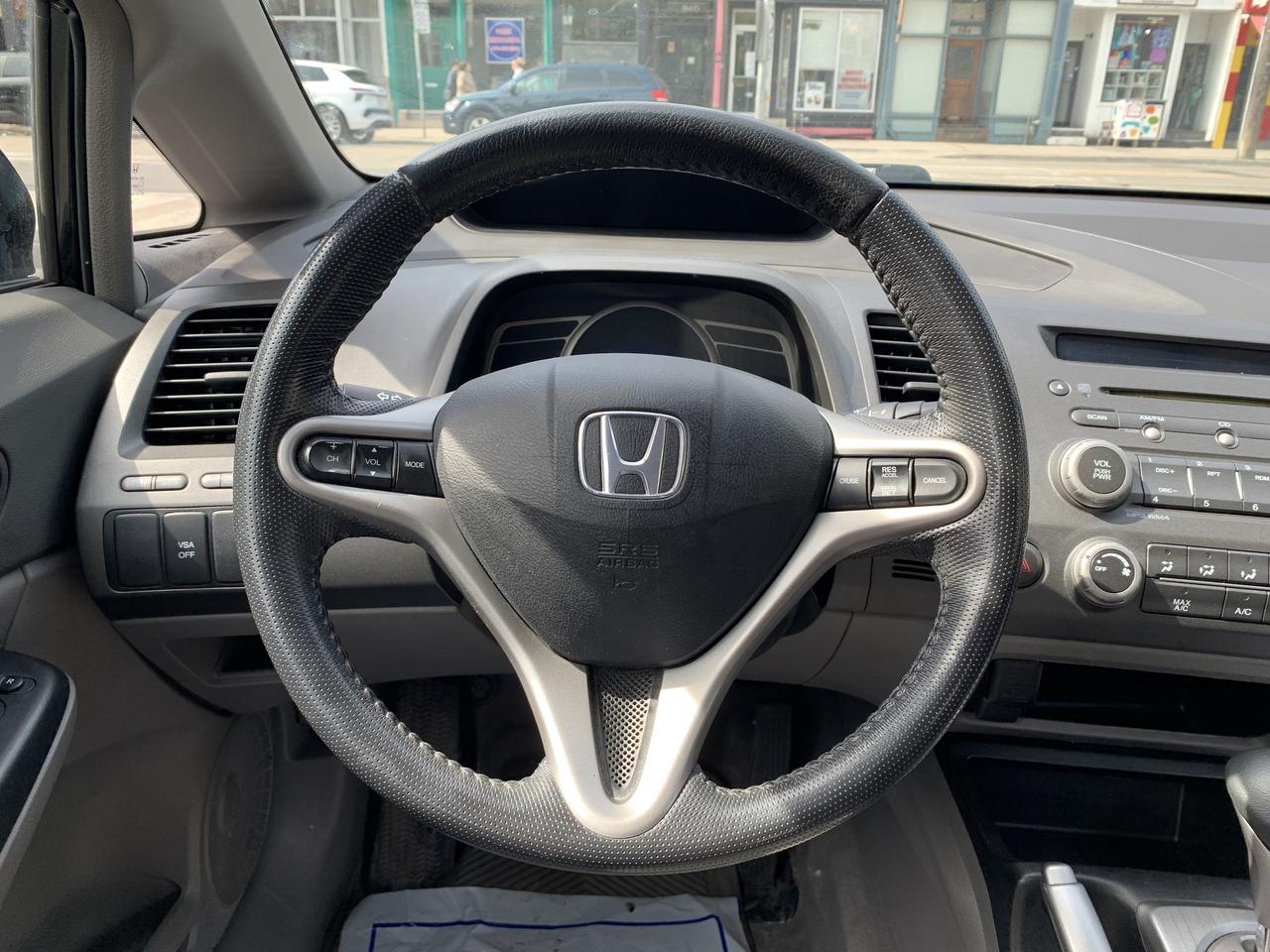 2010 Honda Civic 4dr Auto EX-L Photo