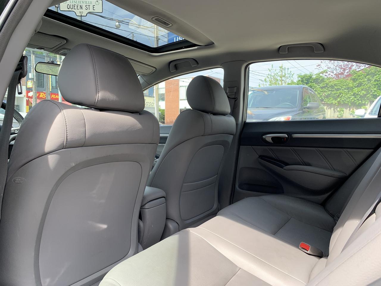 2010 Honda Civic 4dr Auto EX-L Photo