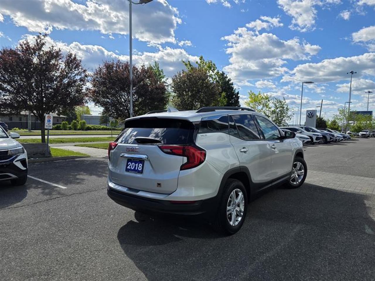 2018 GMC Terrain FWD SLE W/Winter wheel pkg Photo