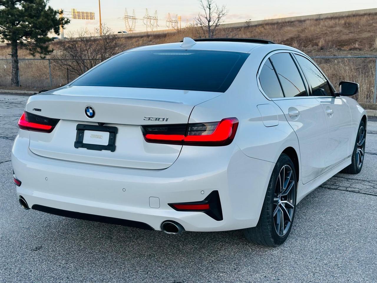 2020 BMW 3-Series 330i xDrive Photo