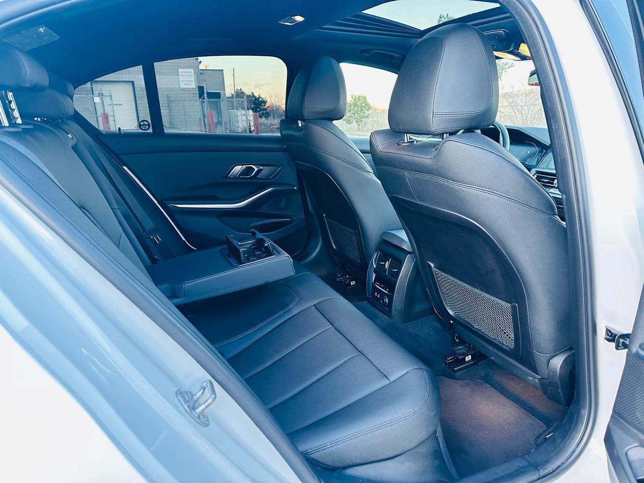 2020 BMW 3-Series 330i xDrive Photo