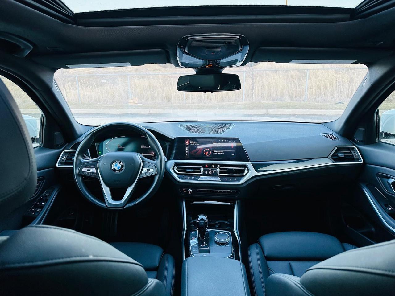 2020 BMW 3-Series 330i xDrive Photo