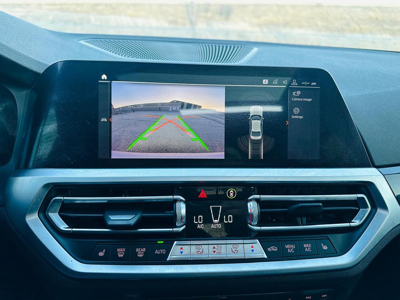 2020 BMW 3-Series 330i xDrive Photo