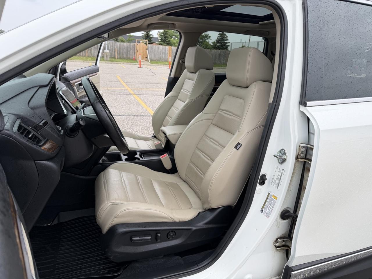 2018 Honda CR-V TOURING | AWD | No-Accident | Leather | Sunroof | Photo2
