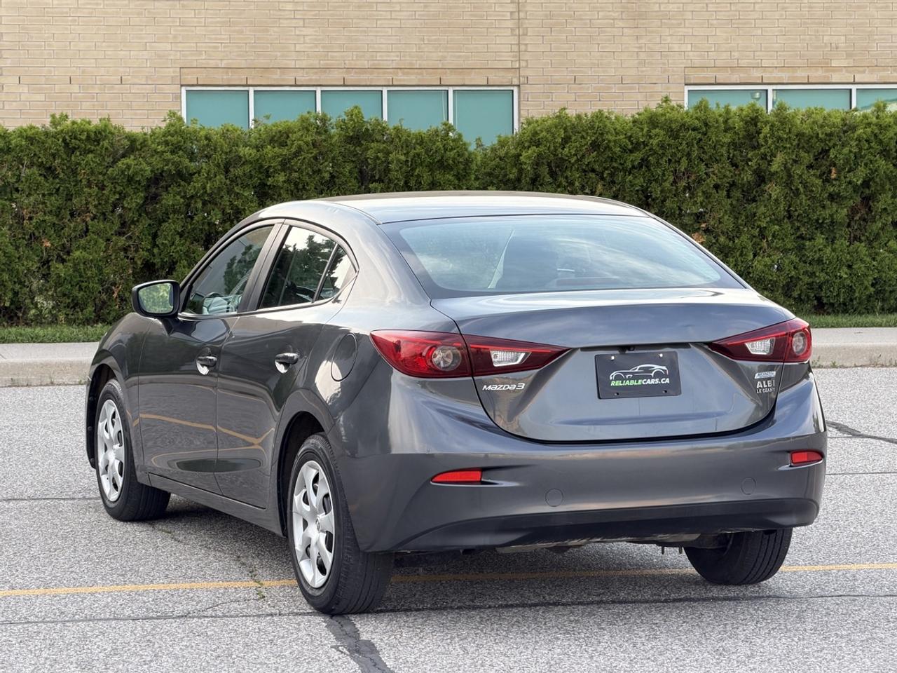 2018 Mazda MAZDA3 GX | No-Accident | Automatic | Back-Cam Photo
