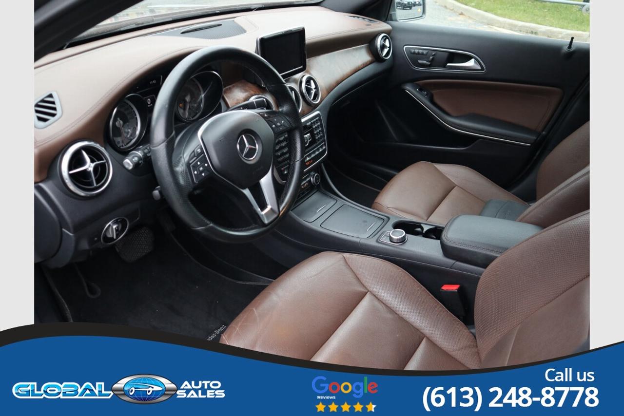 2015 Mercedes-Benz GLA-Class GLA250 4MATIC Photo