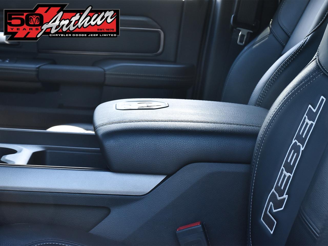 2025 RAM 2500 REBEL CREW CAB 4X4 Photo