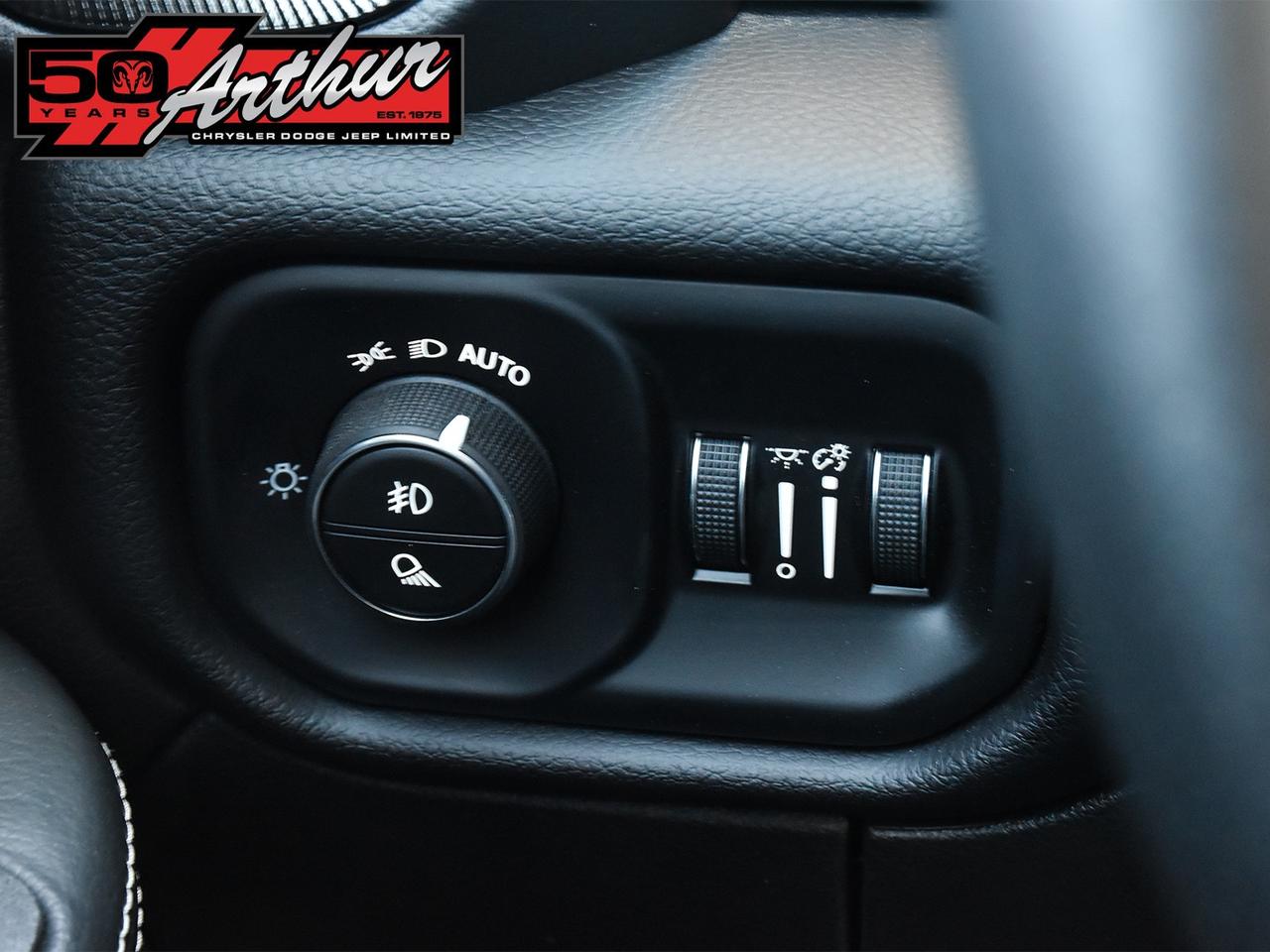 2025 RAM 2500 REBEL CREW CAB 4X4 Photo