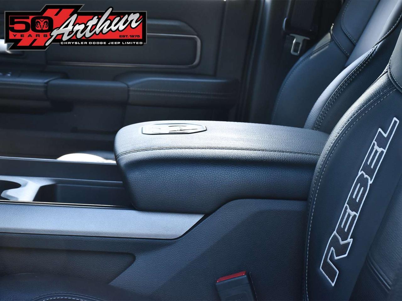 2025 RAM 2500 REBEL CREW CAB 4X4 Photo
