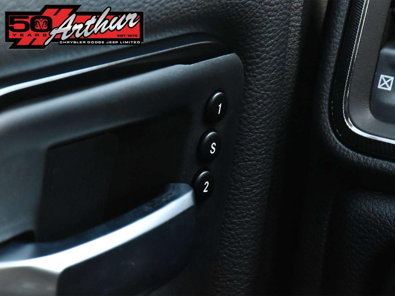 2025 RAM 2500 REBEL CREW CAB 4X4 Photo