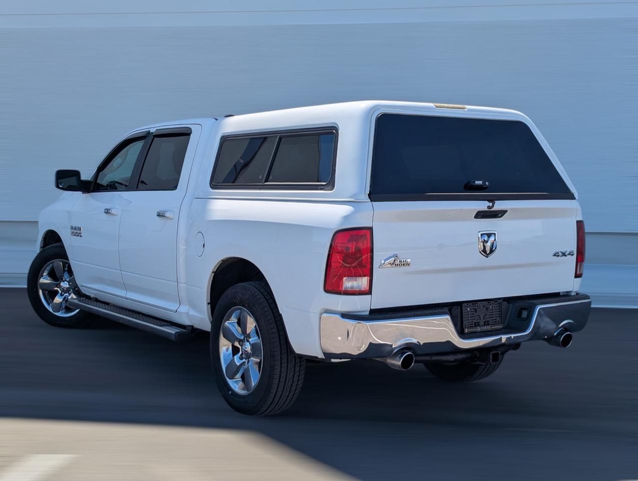 2017 RAM 1500 BigHorn/Crew Cab/4X4AUTO/Hemi/5.7ft bedlength Photo