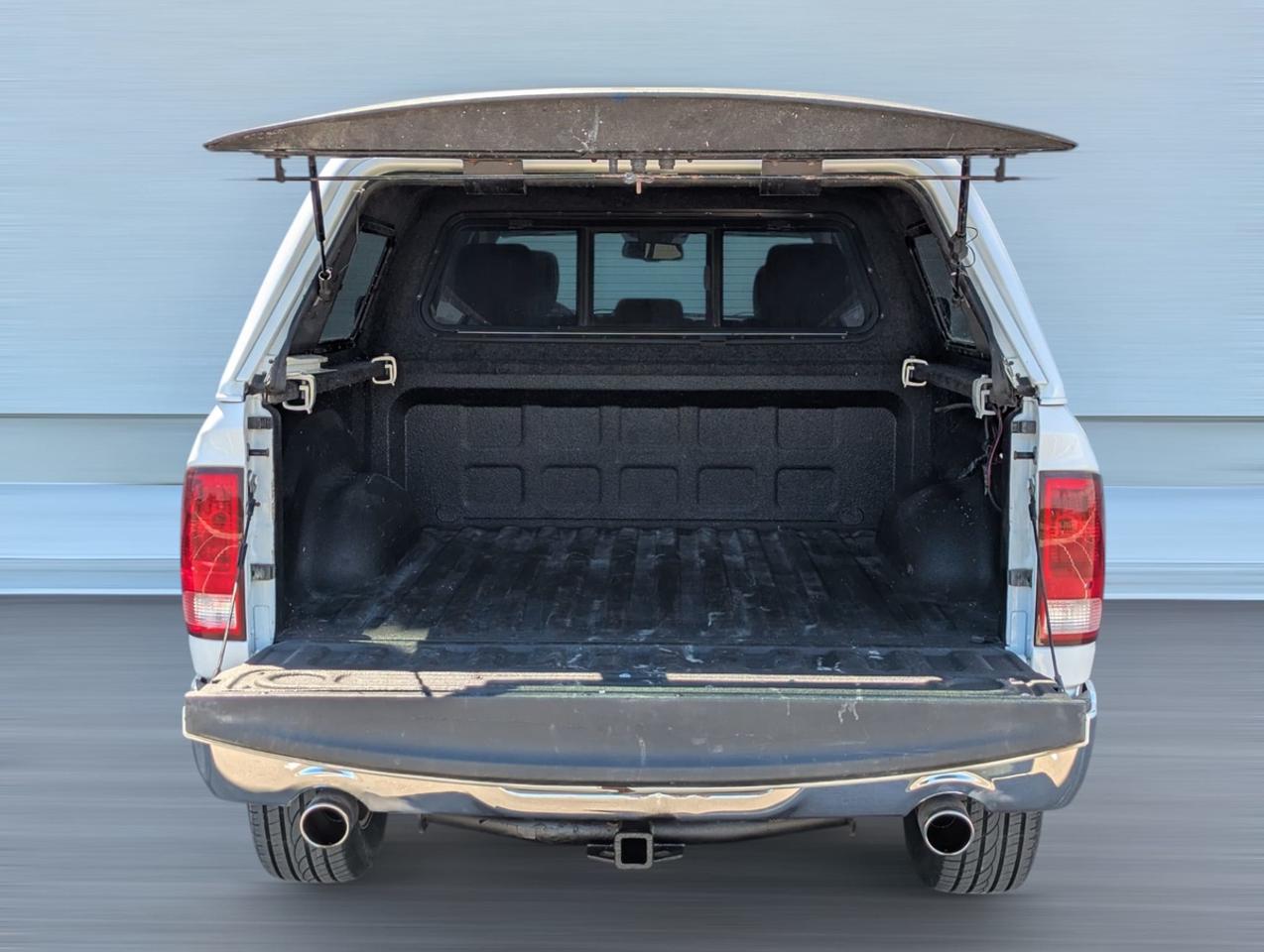 2017 RAM 1500 BigHorn/Crew Cab/4X4AUTO/Hemi/5.7ft bedlength Photo