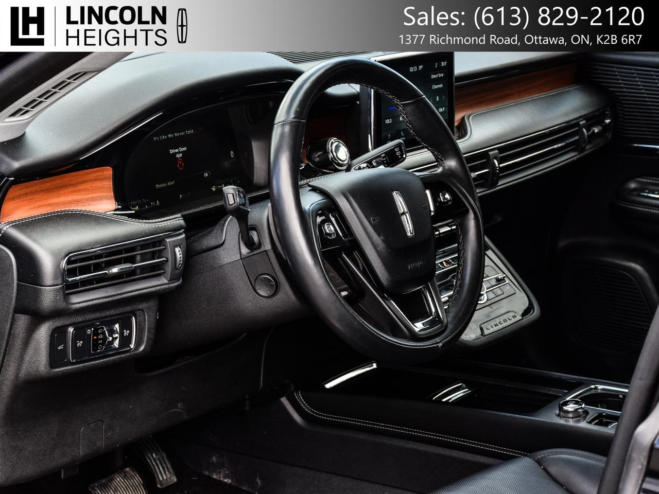 2022 Lincoln Corsair  Photo