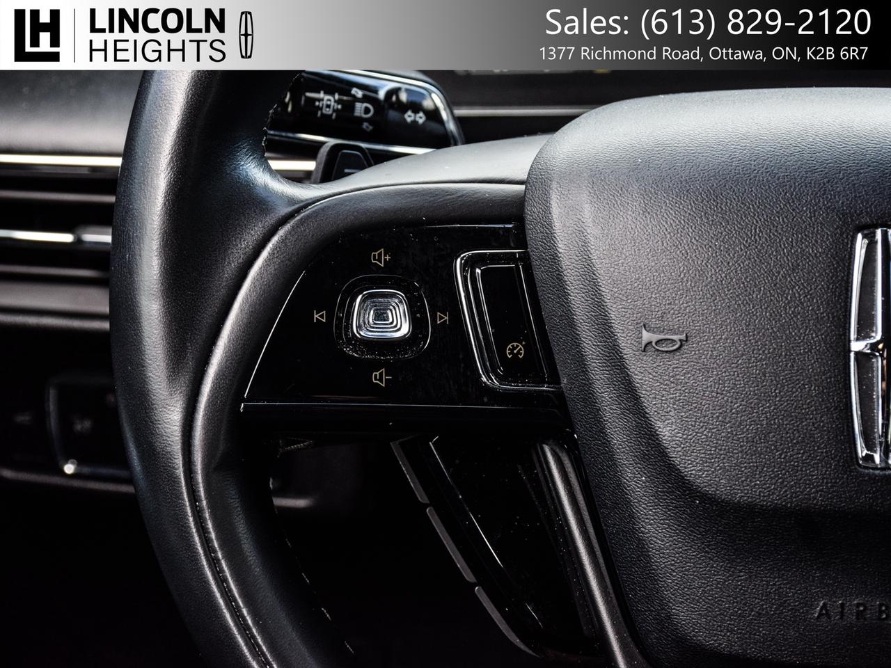 2022 Lincoln Corsair  Photo