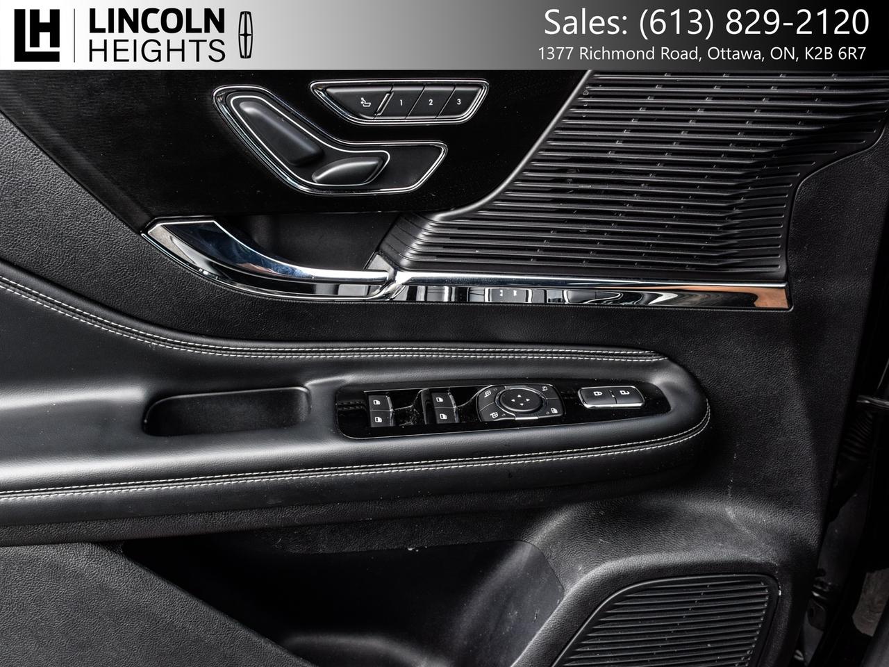 2022 Lincoln Corsair  Photo
