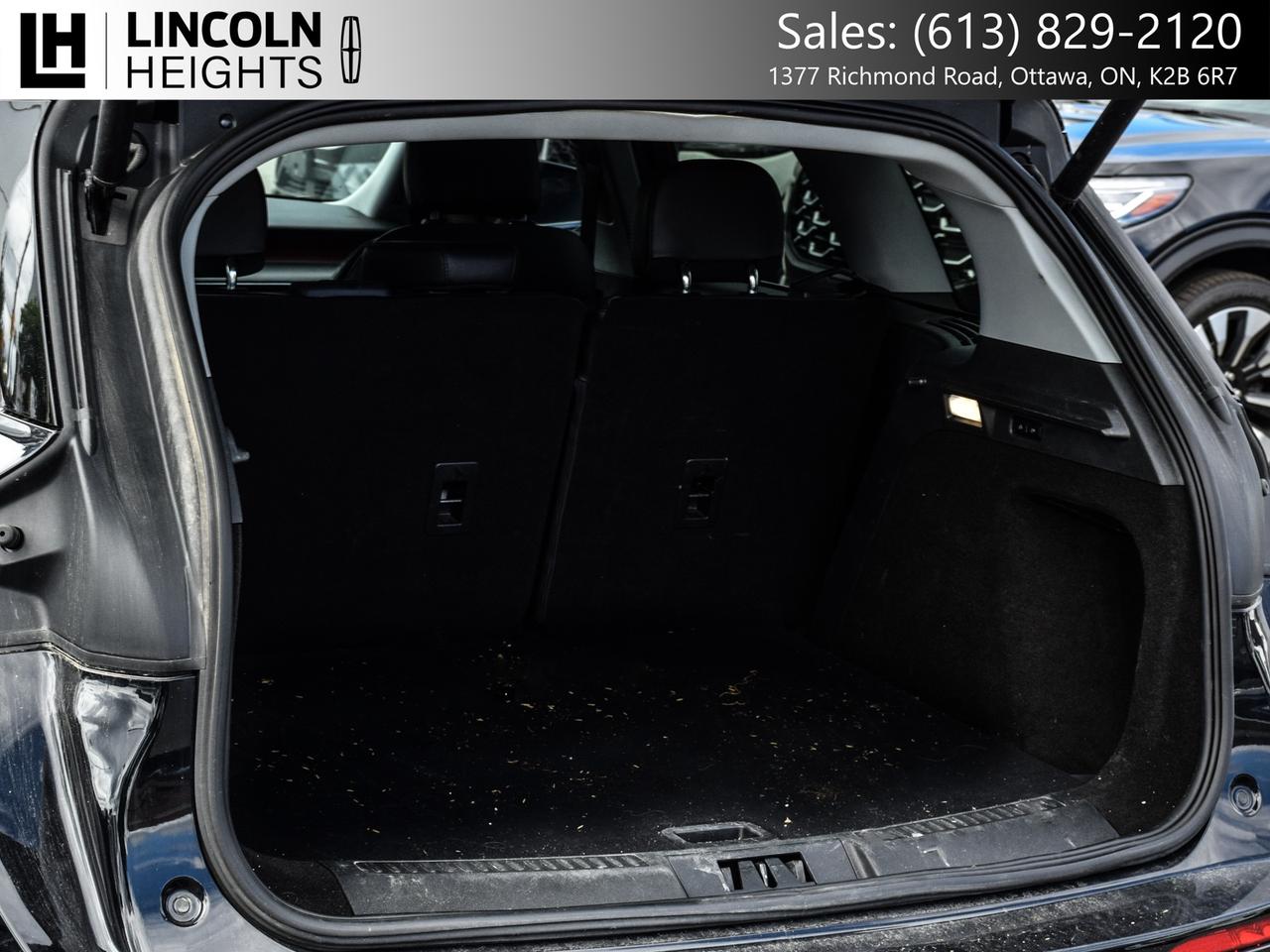 2022 Lincoln Corsair  Photo
