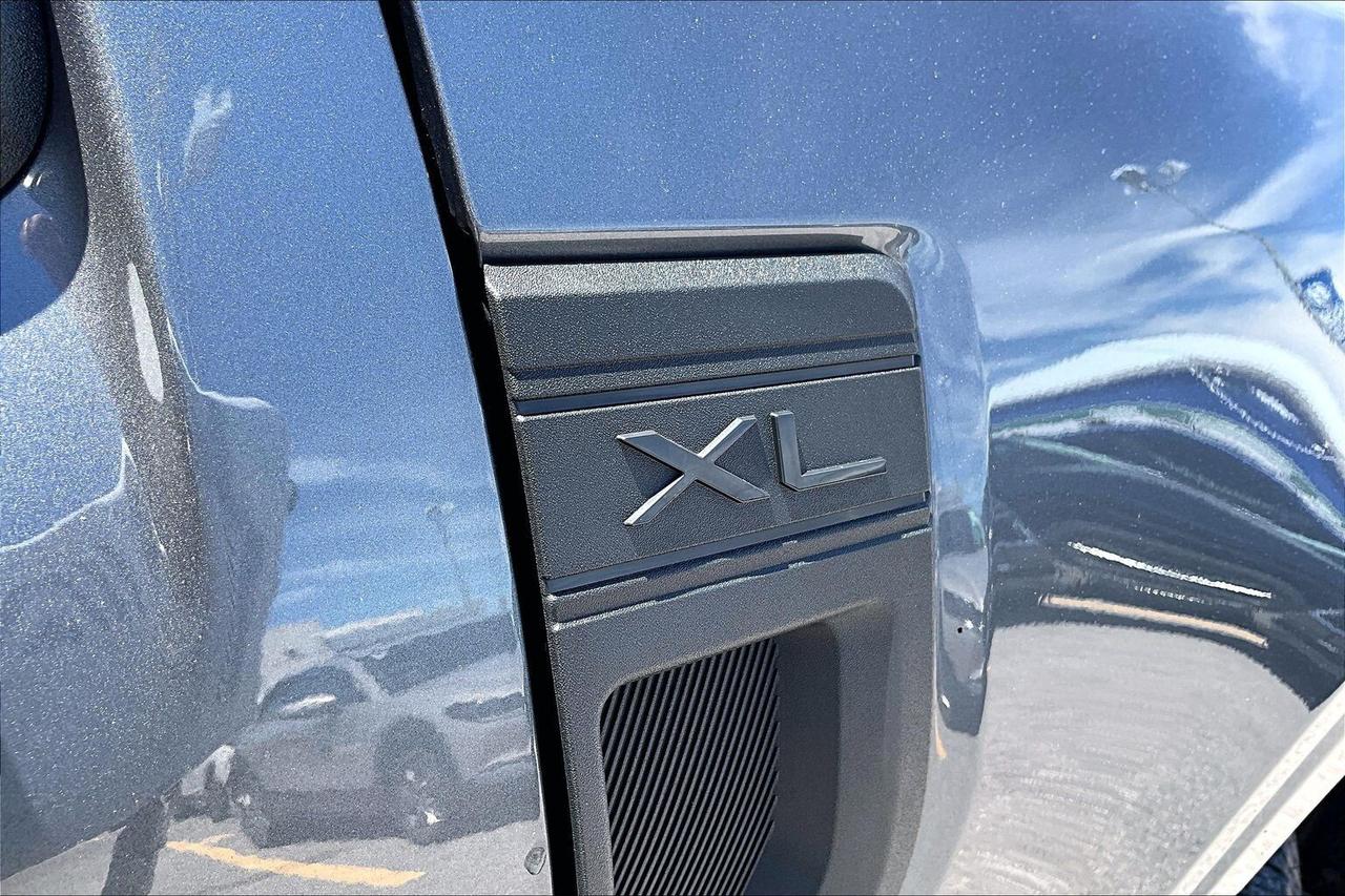2022 Ford Maverick XL Photo