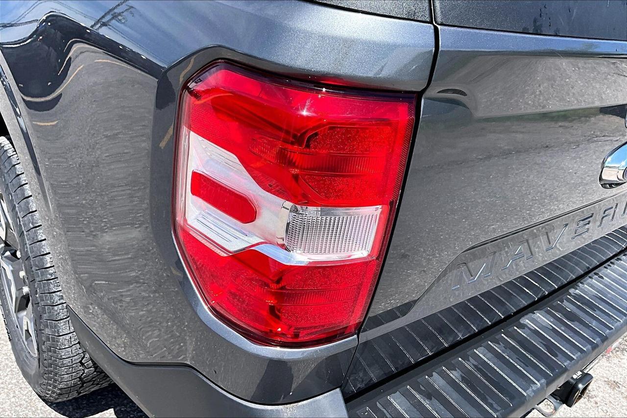 2022 Ford Maverick XL Photo