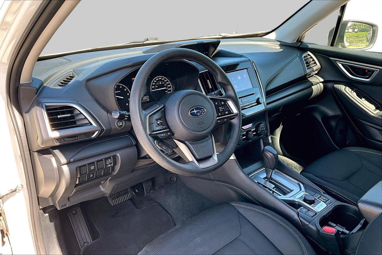 2022 Subaru Forester BASE Photo