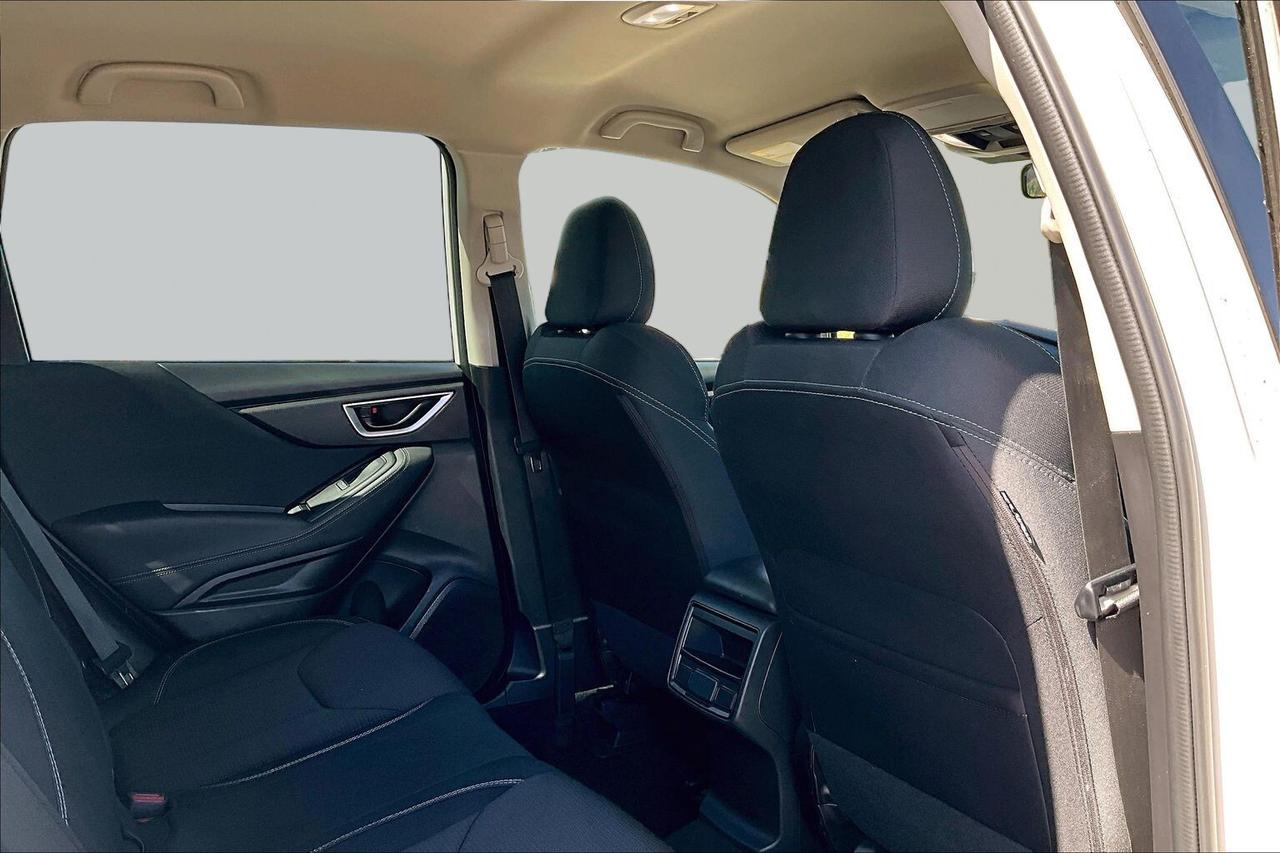 2022 Subaru Forester BASE Photo