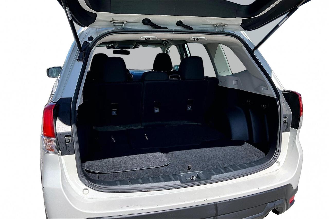 2022 Subaru Forester BASE Photo