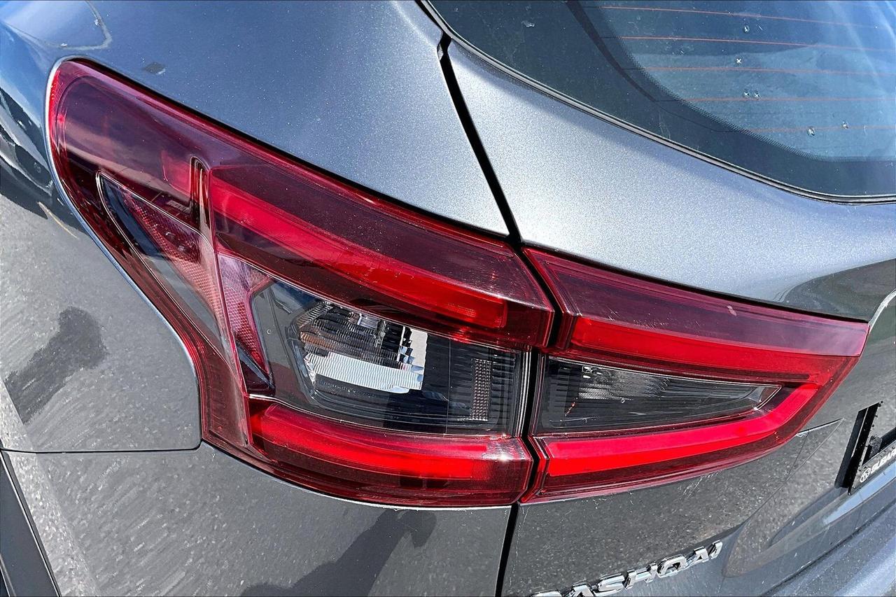 2023 Nissan Qashqai S Photo4