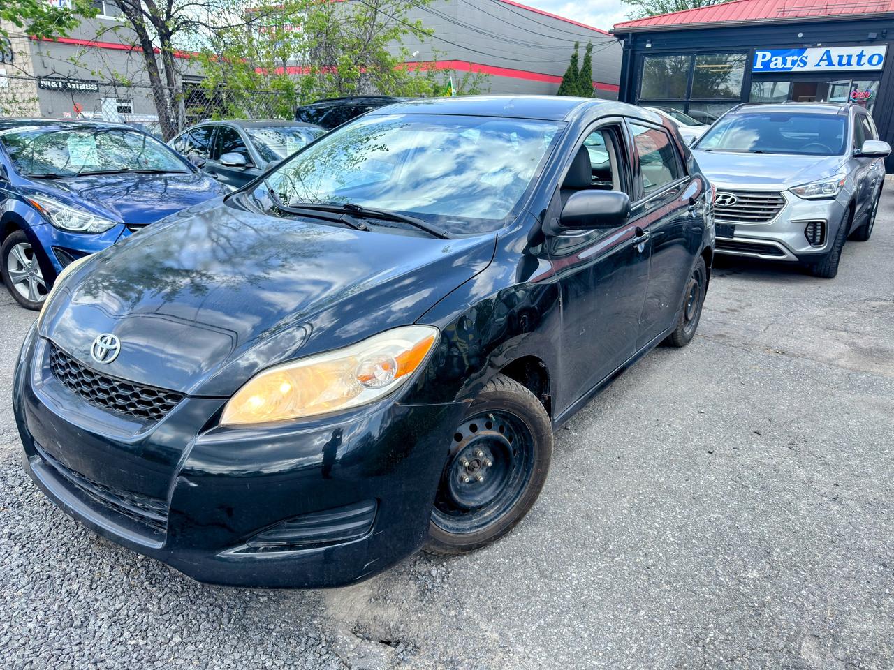 2012 Toyota Matrix L Photo0