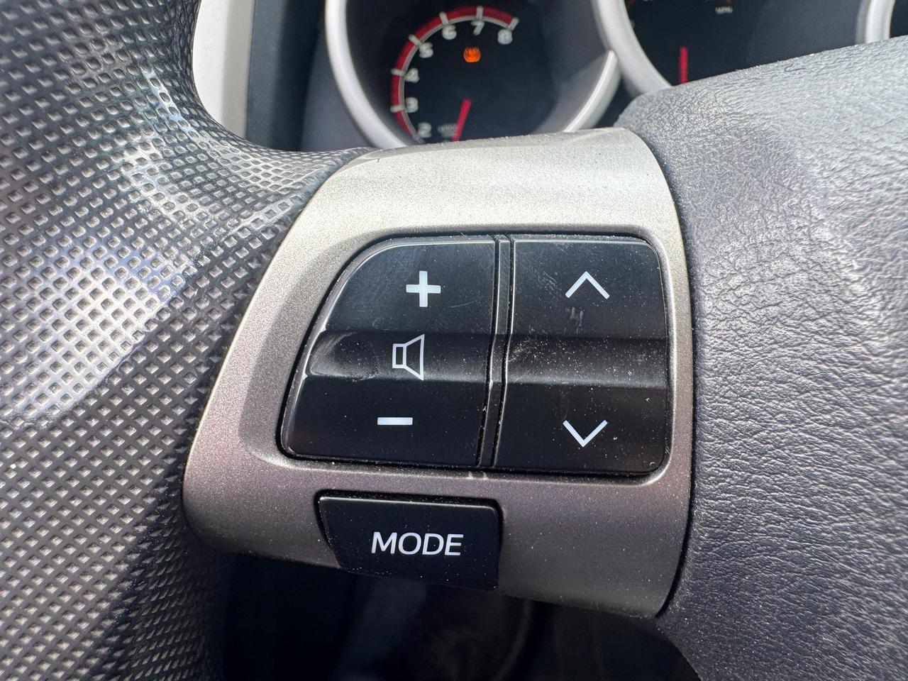 2012 Toyota Matrix L Photo